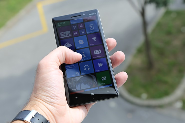 Nokia Lumia 930 (8).JPG